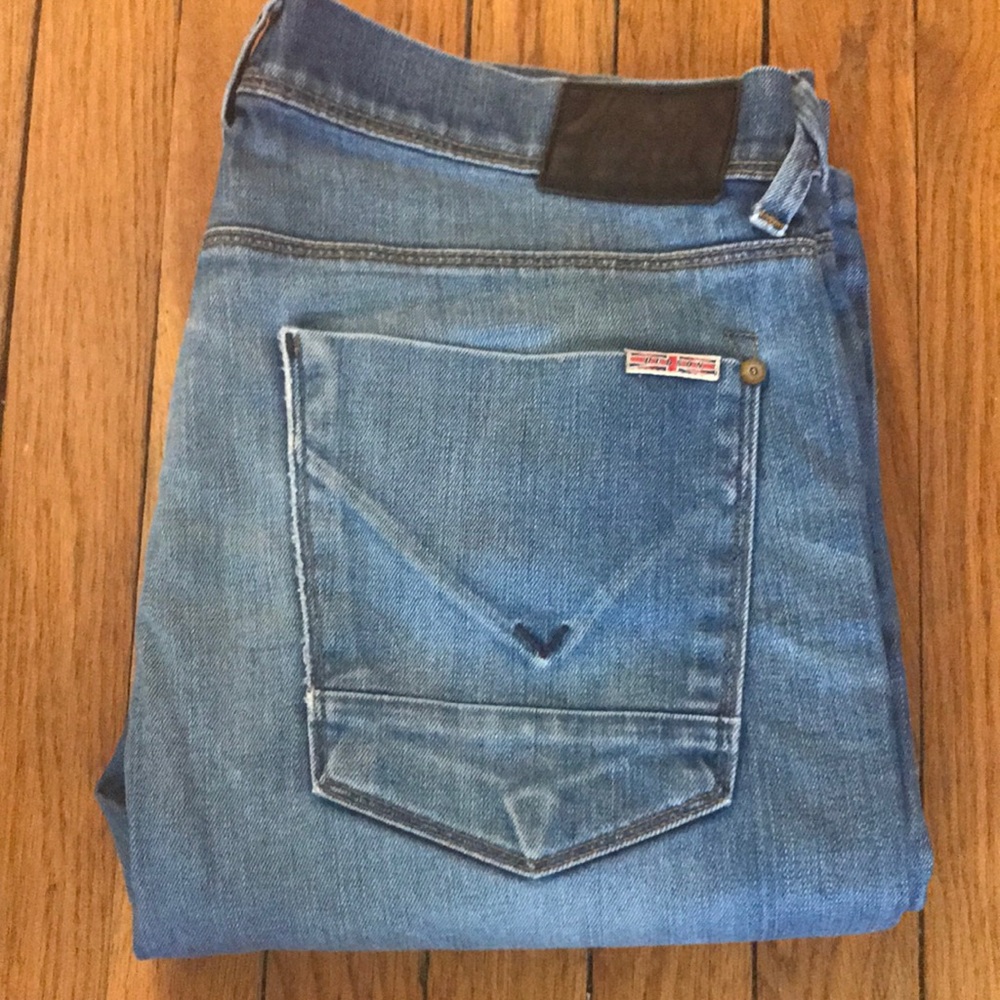 HUDSON Sz 34 Button Fly Jeans CLIFTON